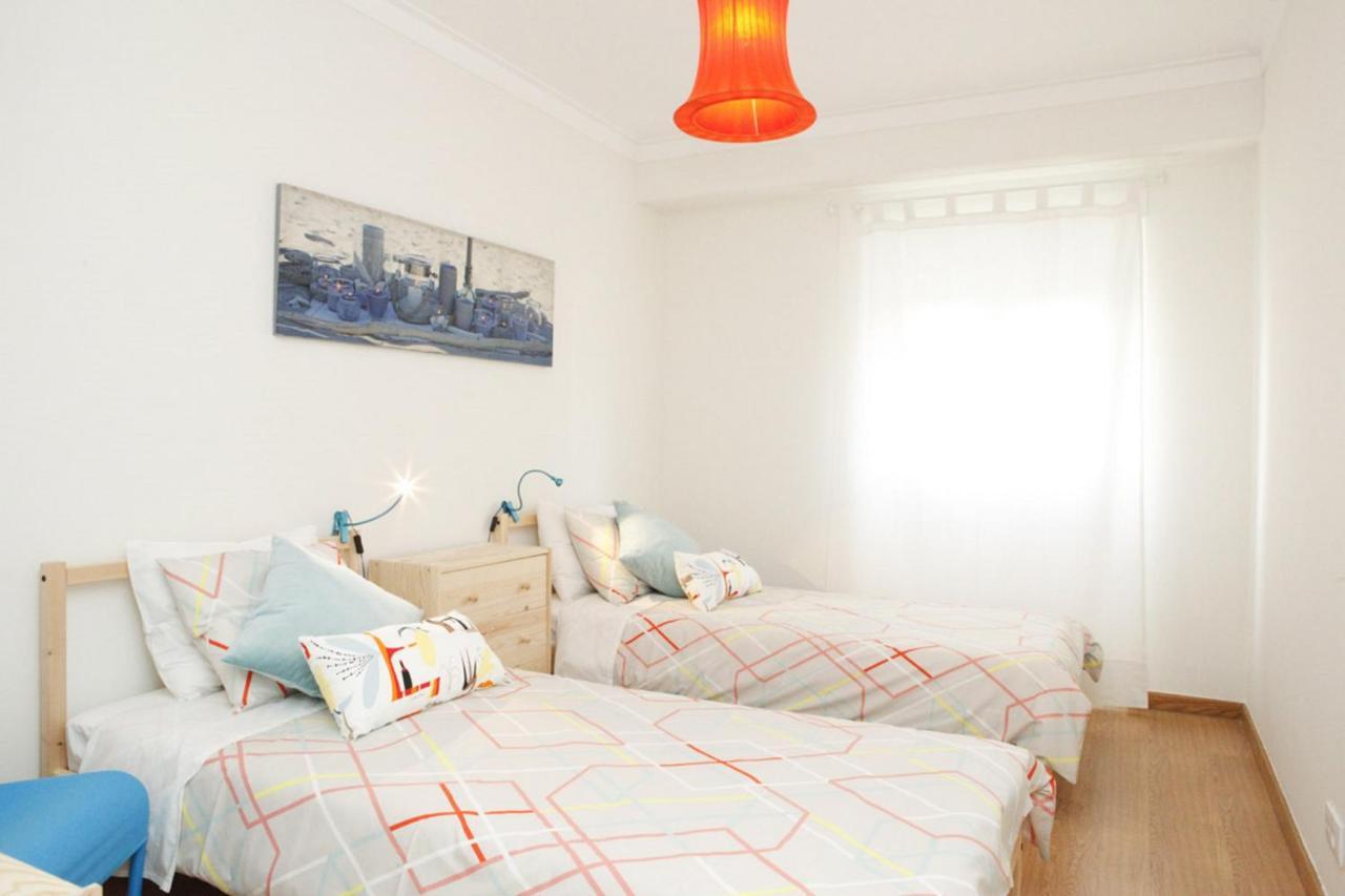 Family Central Apartment In São Pedro do Estoril Kültér fotó
